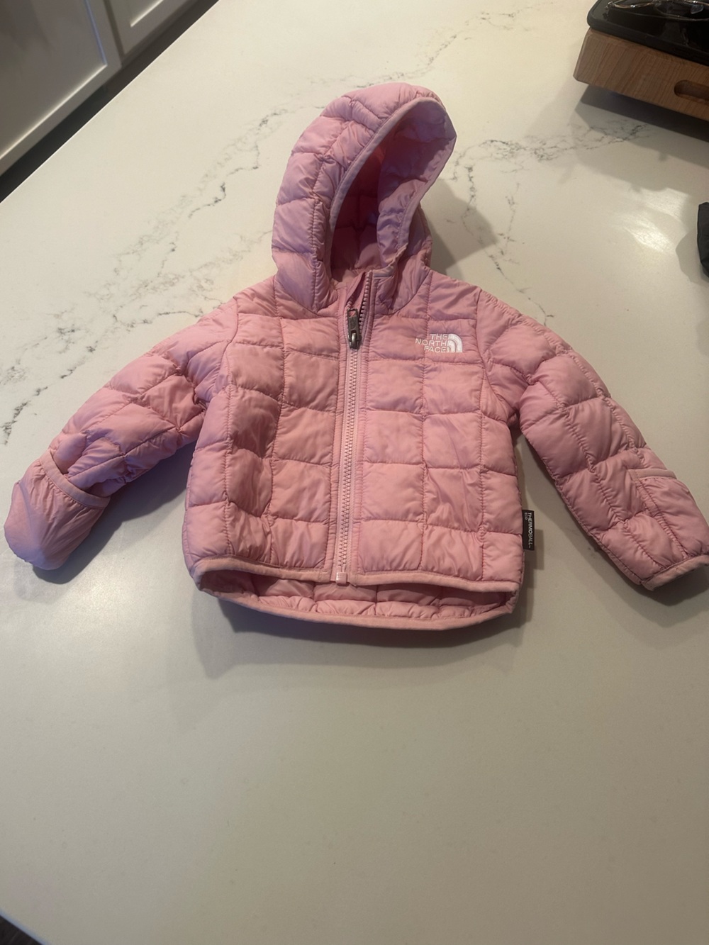 Baby girl north face jacket. 3-6 month.
